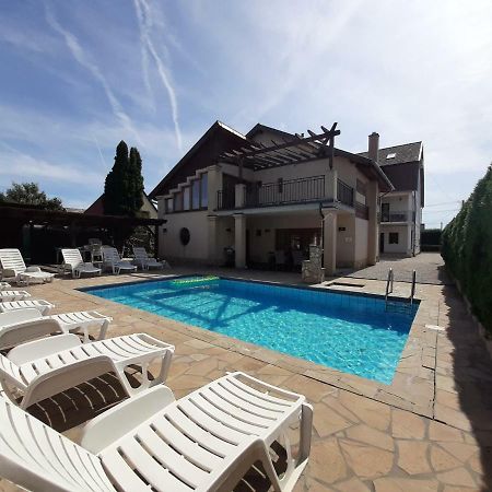 Familia Apartmanhaz Keszthely Zewnętrze zdjęcie