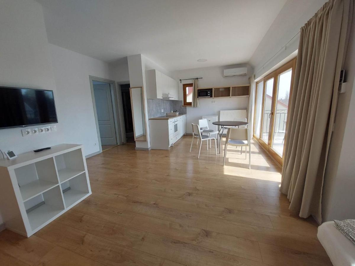 Apartament Familia Apartmanhaz Keszthely Zewnętrze zdjęcie