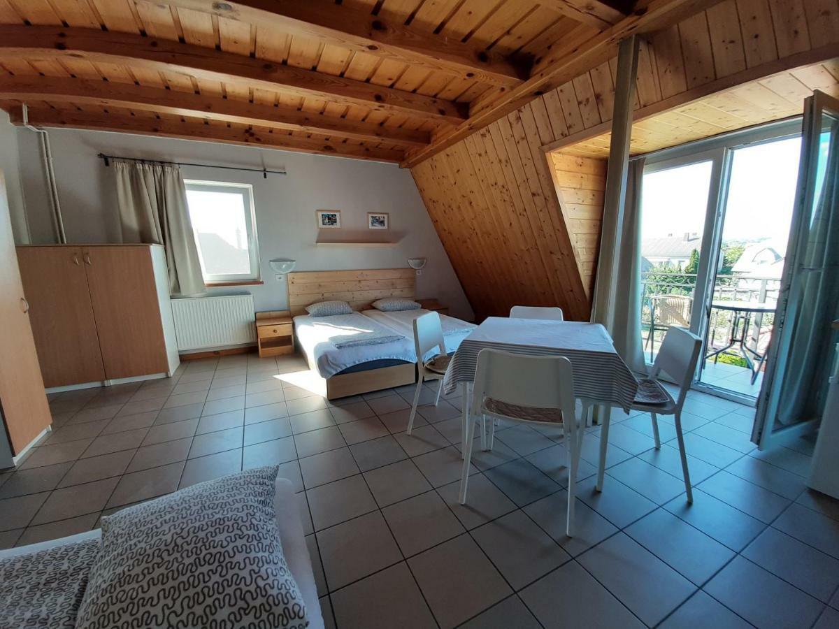 Familia Apartmanhaz Keszthely Zewnętrze zdjęcie