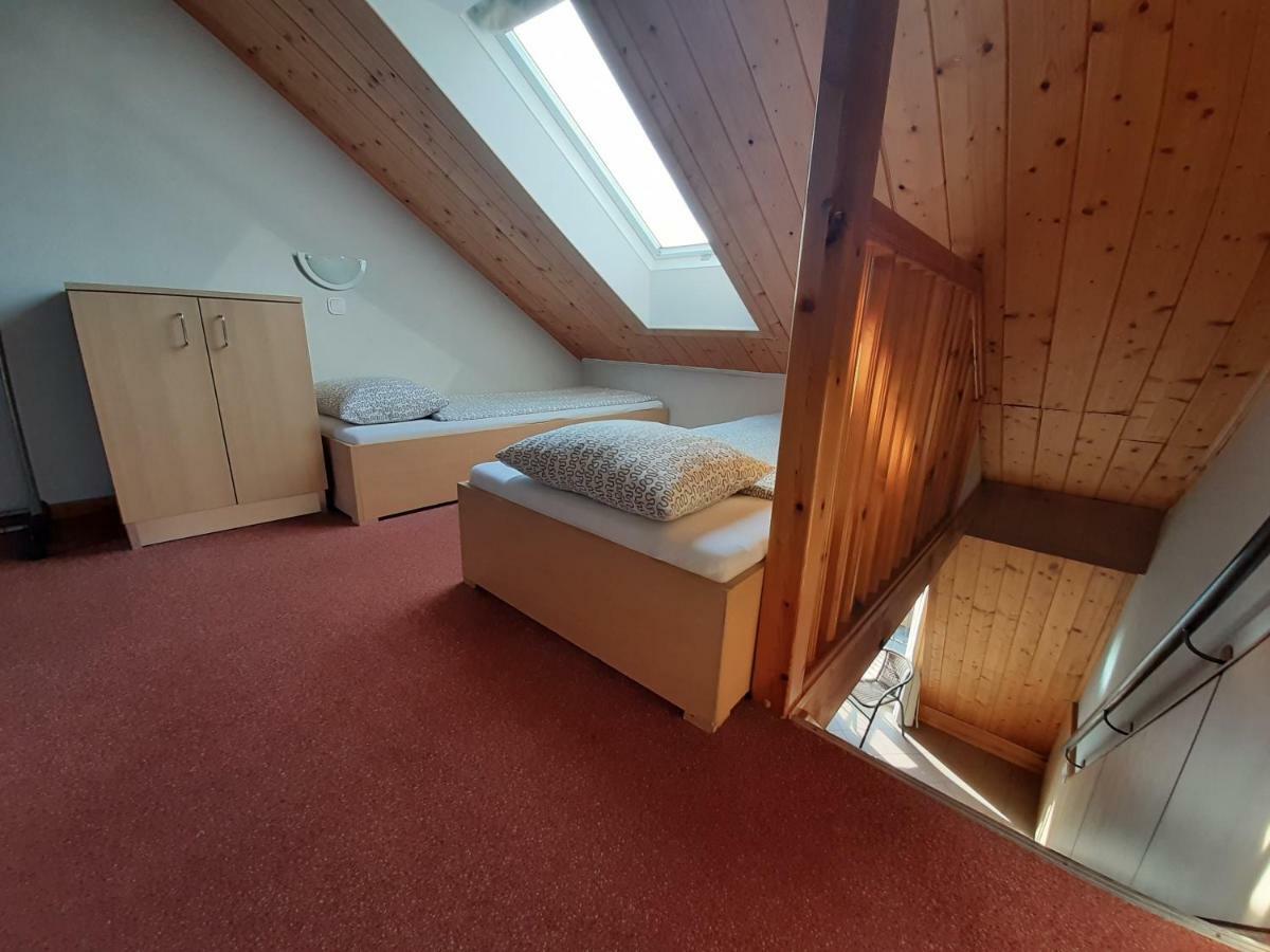 Familia Apartmanhaz Keszthely Zewnętrze zdjęcie