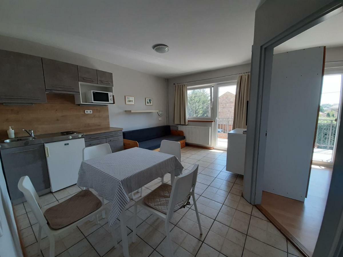 Apartament Familia Apartmanhaz Keszthely Zewnętrze zdjęcie